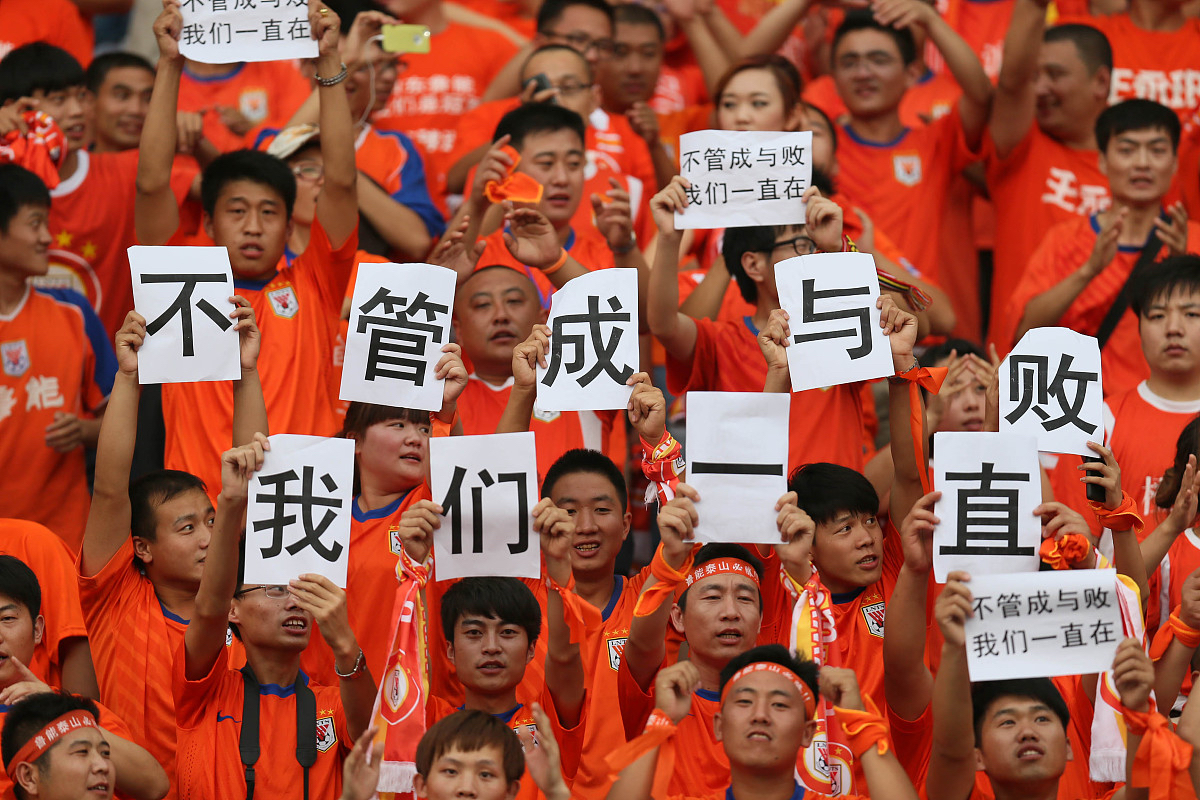 半岛体育官网下载-湖南队团结一心，攻防兼备终获胜利的简单介绍