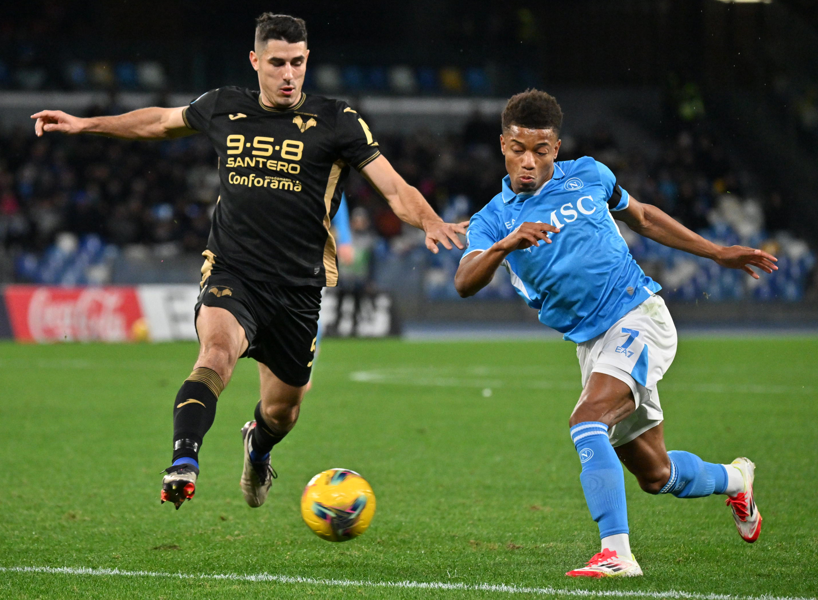 那不勒斯主场大胜，冠军希望更加渺茫的简单介绍